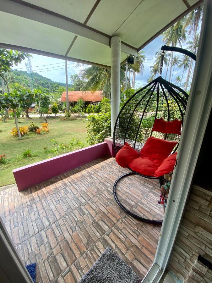 Lee Red House Hotel Ban Lak Uan Exterior foto