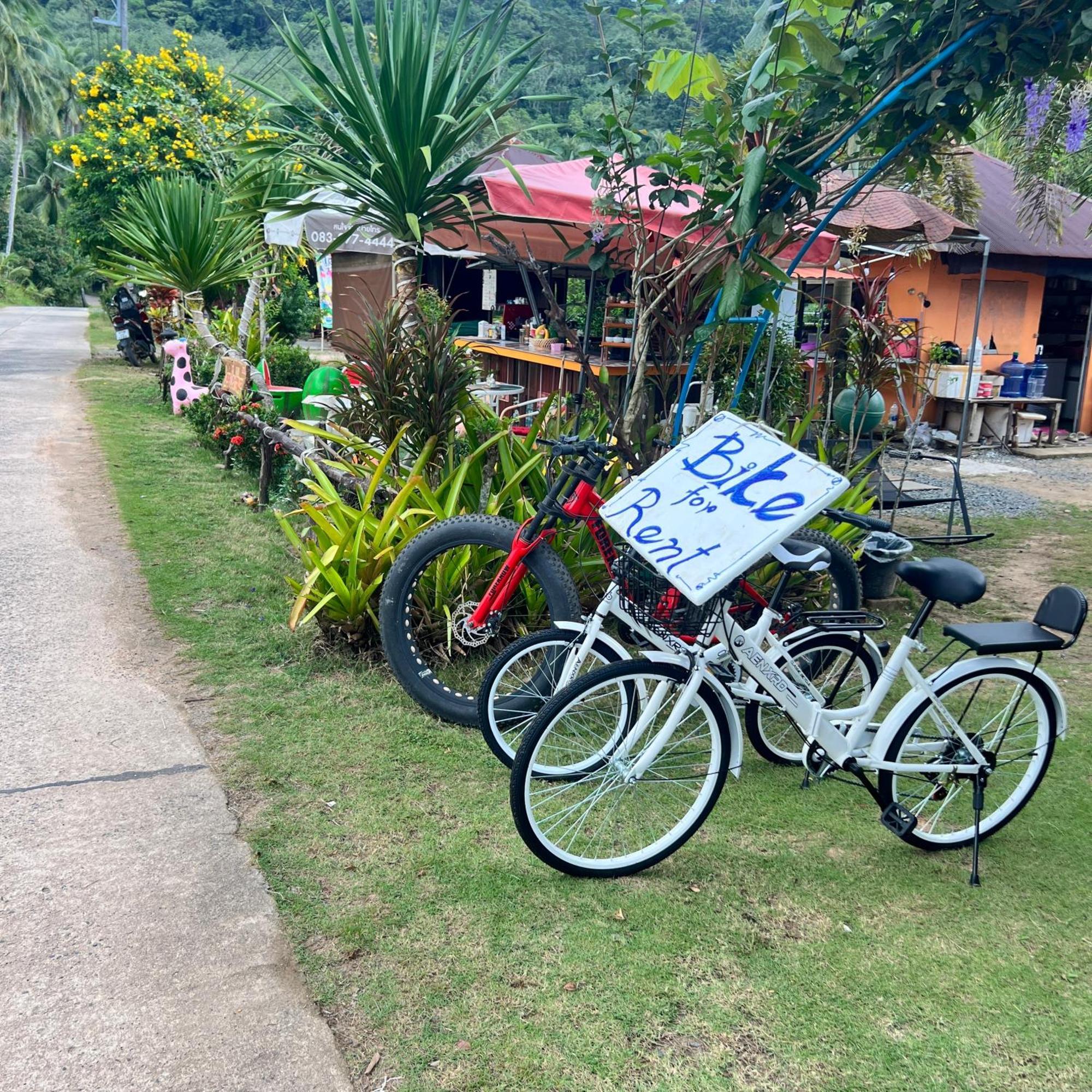 Lee Red House Hotel Ban Lak Uan Exterior foto