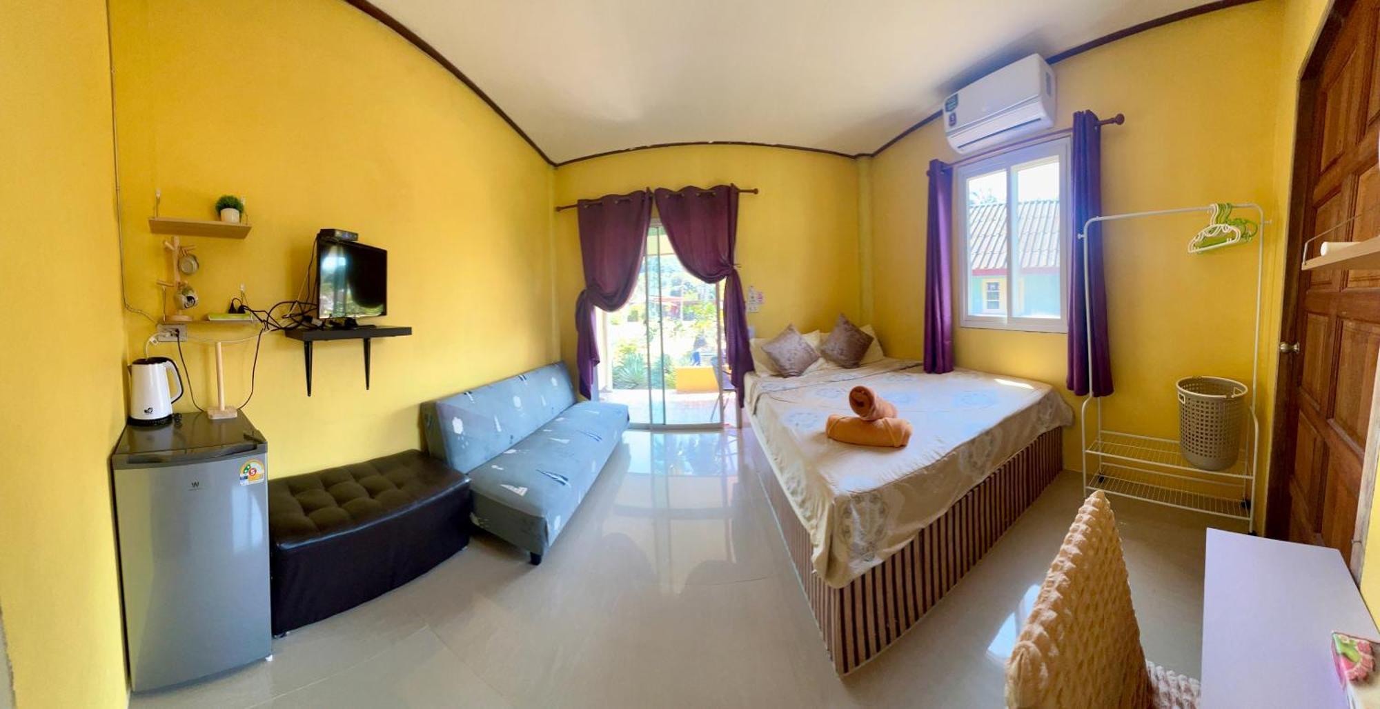 Lee Red House Hotel Ban Lak Uan Exterior foto